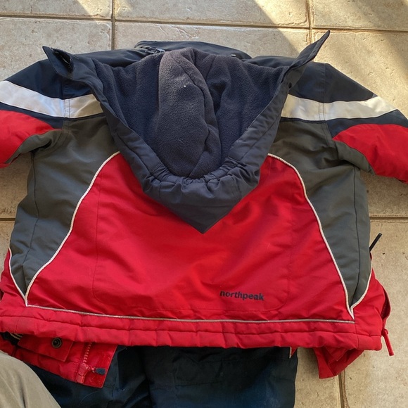 NorthPeak Kids Snowsuit, Jacket and Pants Size 5 - Picture 12 of 16